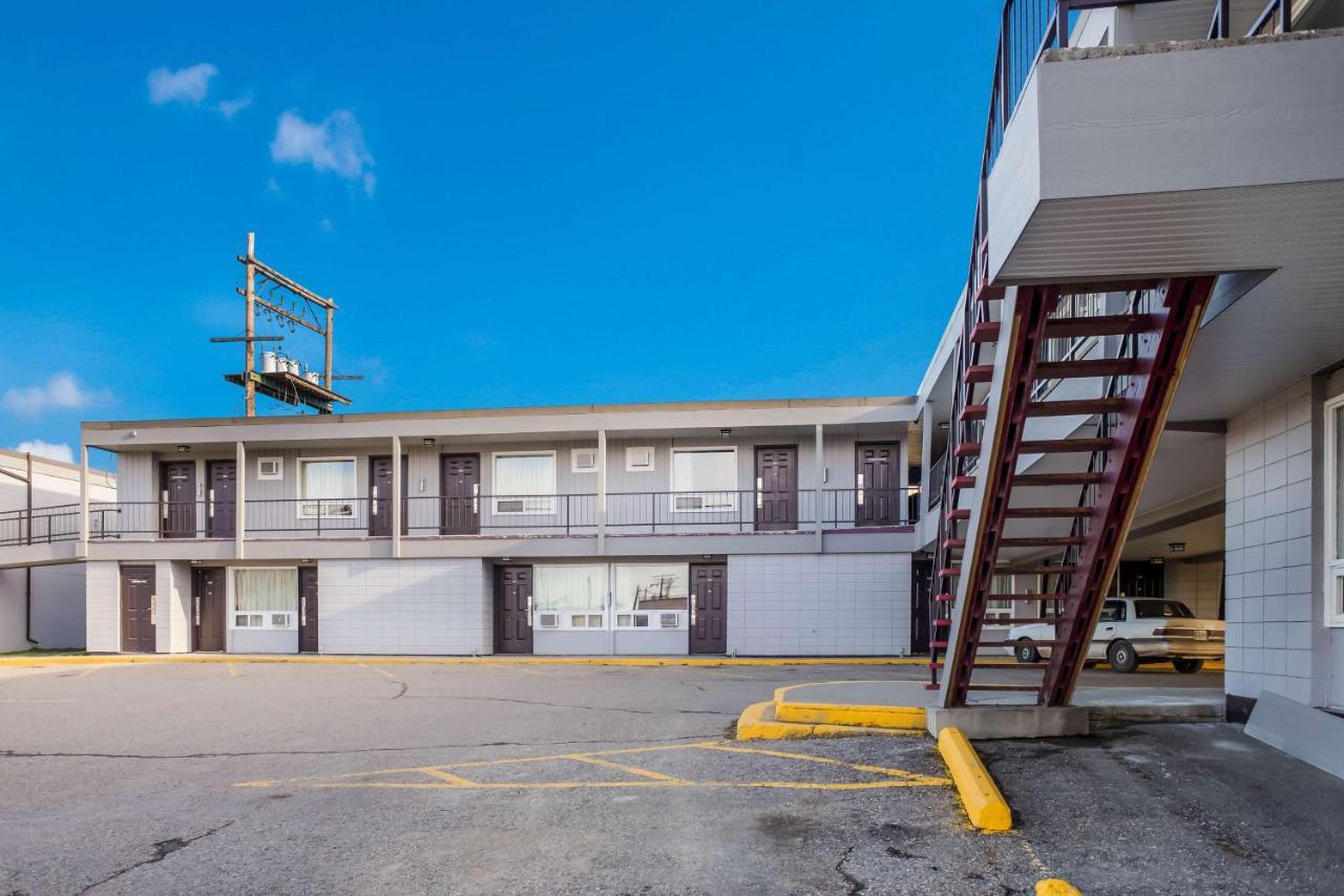 Motel 6-Fort St. John, BC Buitenkant foto